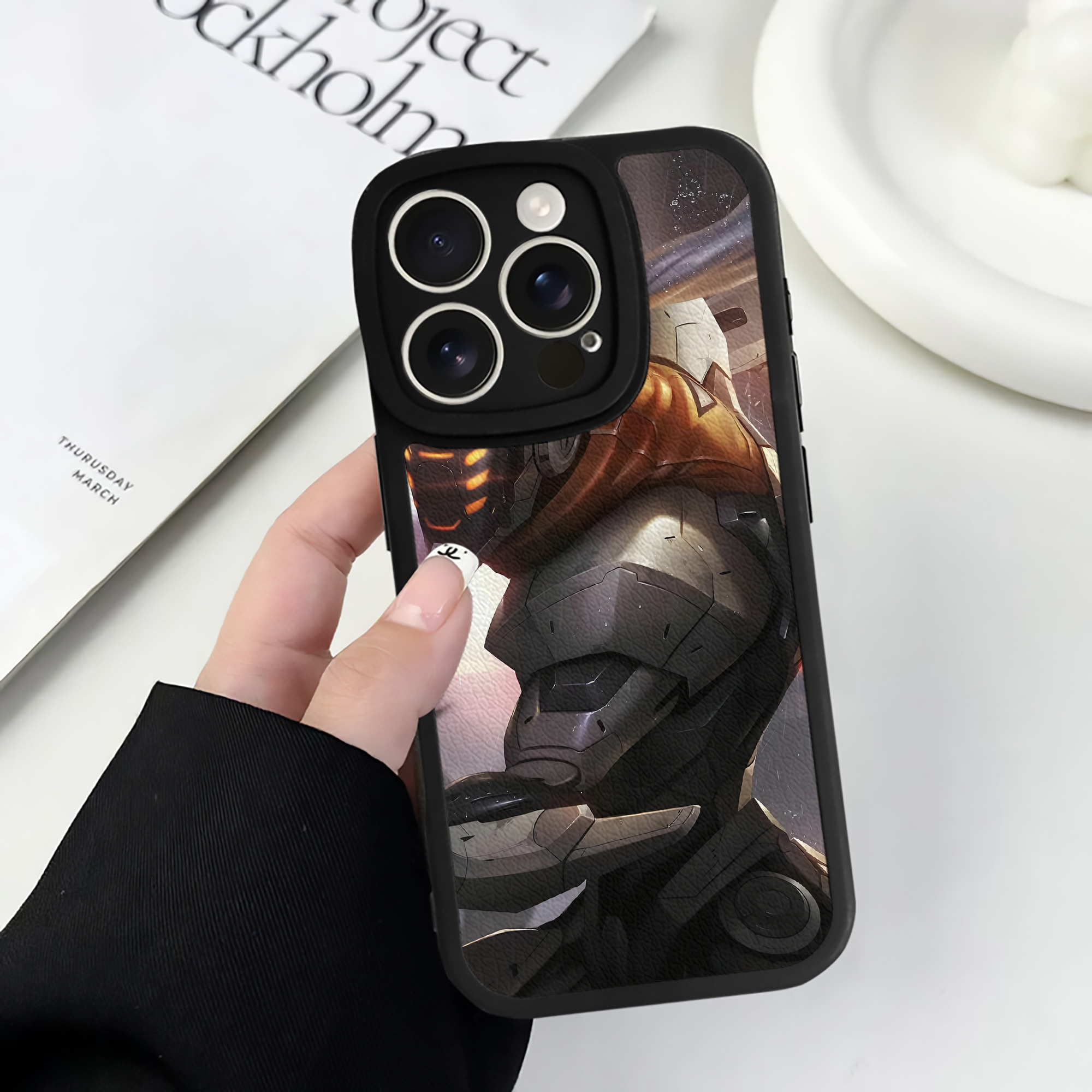 （画像用） リーグ・オブ・レジェンド League of Legends LOL 【iPhone 16シリーズ対応】シリコンスマホケース（レザー調） 材質：シリコン